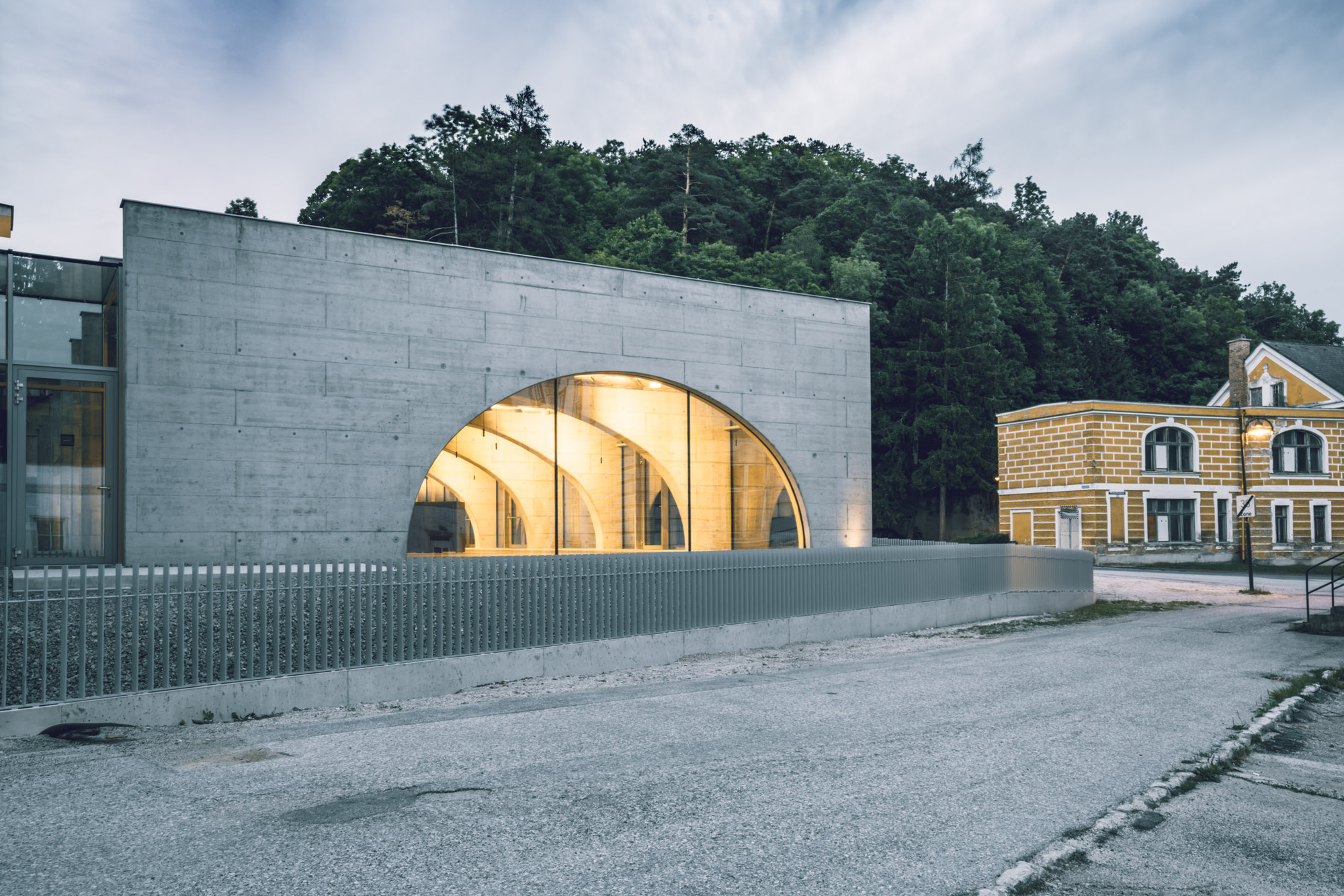 诺伊豪斯沙龙丨奥地利丨Baukooperative-36