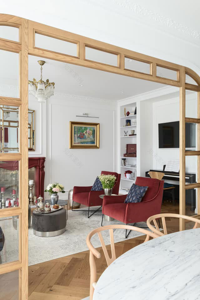 基辅现代公寓的古典艺术设计-3