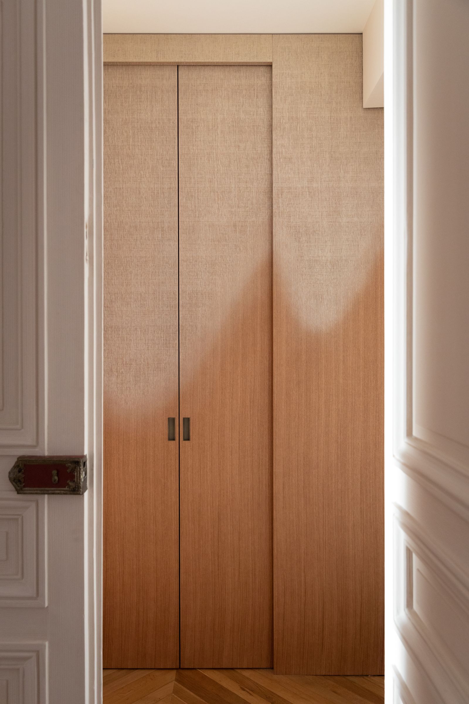 巴黎特罗卡德罗附近奥斯曼风格公寓改造丨法国巴黎丨室内设计师Delphine Maumot-29