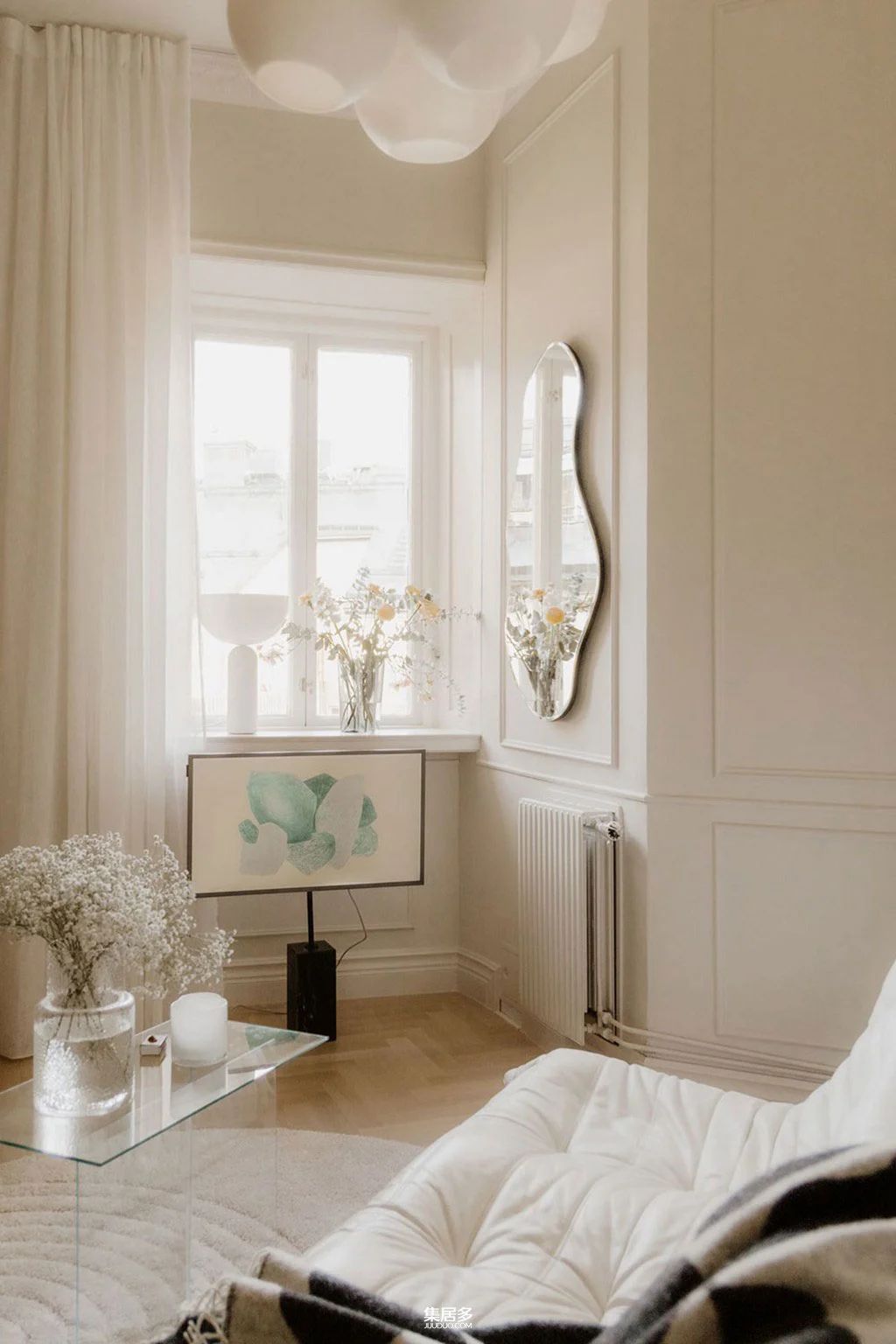 小型斯德哥尔摩公寓精致单色内饰设计丨瑞典斯德哥尔摩-9