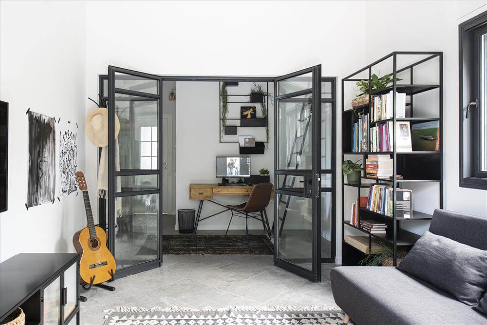 במקום לעבור, לשפץ: 200 מר' של כפריות עכשווית - WALLS : WALLS-58