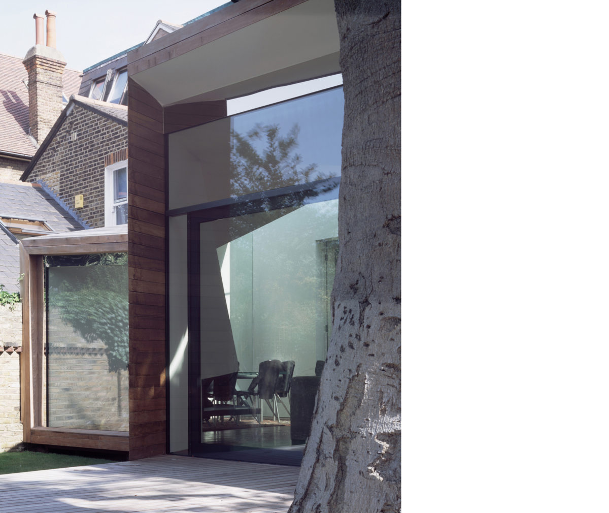 包裹屋；环绕住宅（注：Wrap House可能是有特定所指的，如一座极具特色设计、建筑外观有环绕形态的住宅，若没有更多背景信息，这两种常见理解供参考，这里按要求给出环绕住宅作为单一翻译结果）

最终翻译：环绕住宅 丨英国伦敦丨Alison Brooks Architects-38