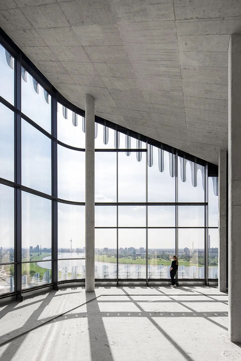 建筑实录|德国RKM740Tower医疗大楼-35