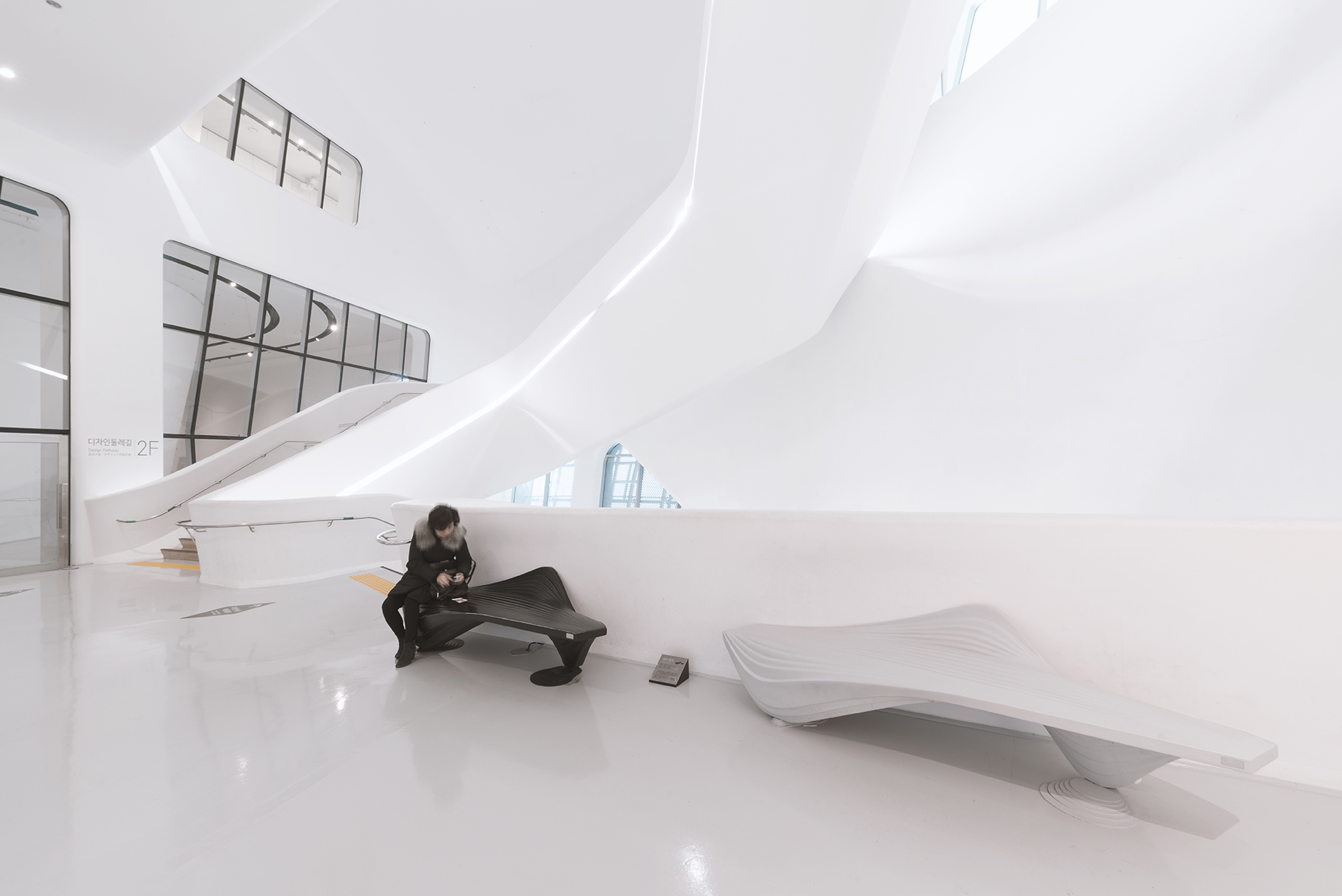 东大门设计广场丨韩国首尔丨Zaha Hadid Architects-10