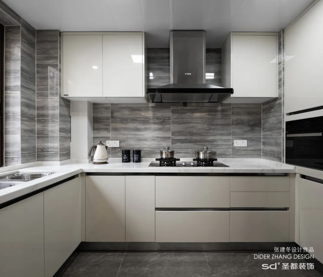 浙江杭州 150㎡现代轻奢浪漫爱巢,散点照明打造爆棚舒适度-32