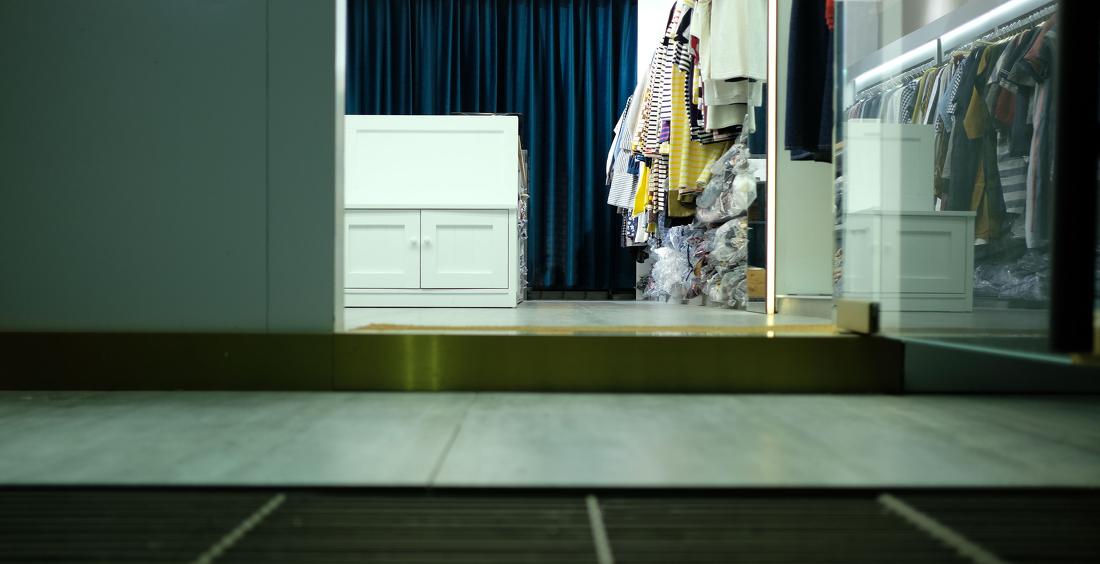 苏州YOYO服装店-4