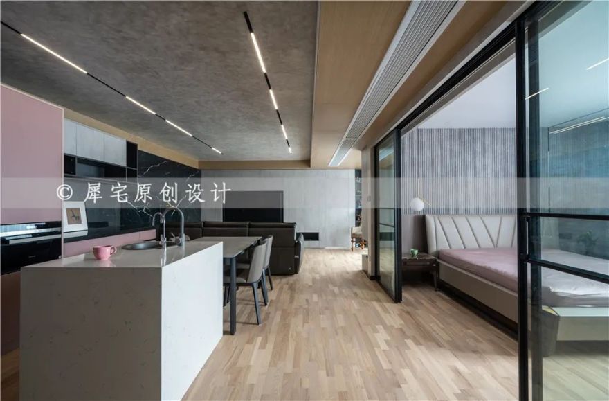 《心有萌虎》 | 酷水泥灰++ 少女粉,打造不老老人房-51