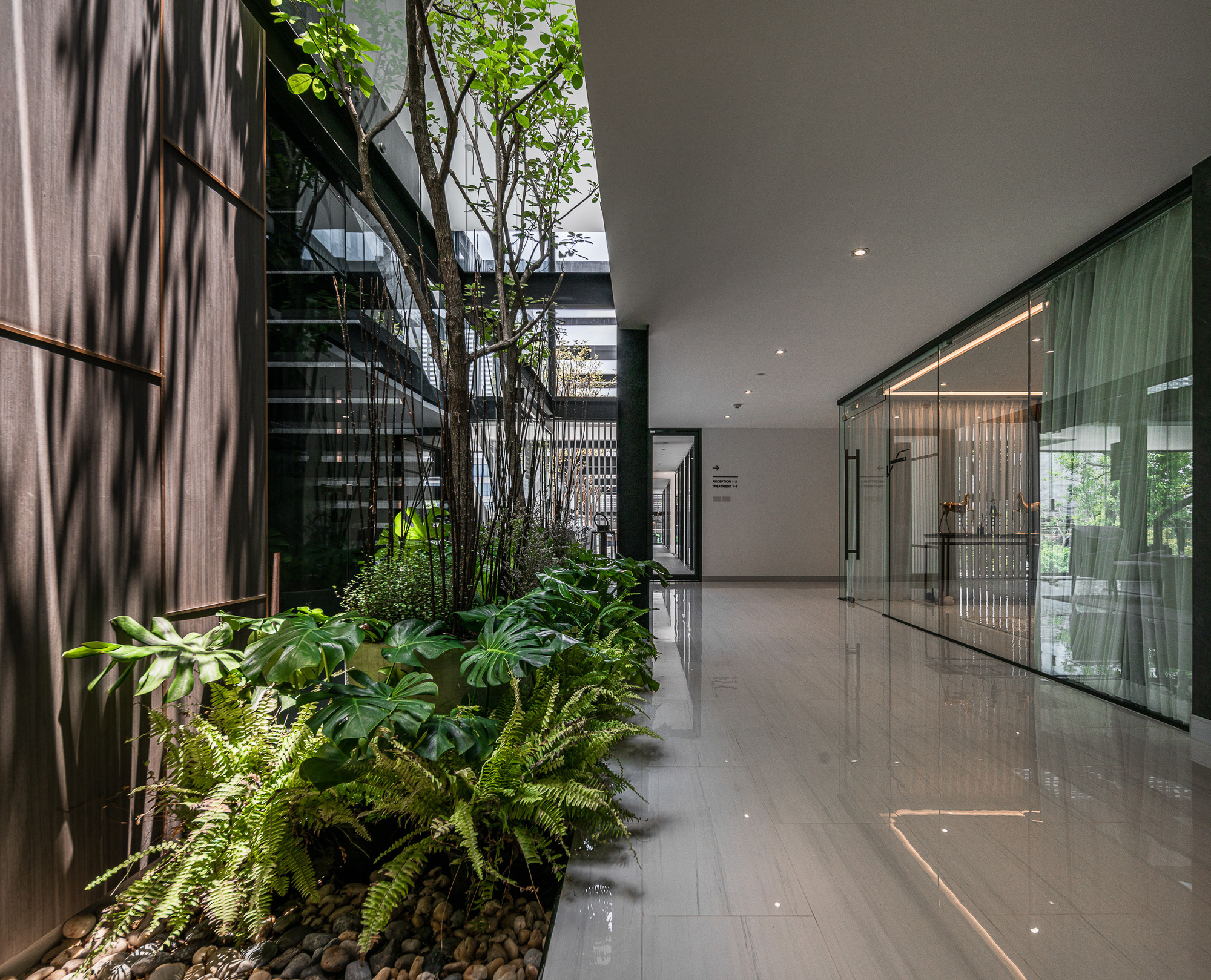 风诊所丨泰国乌汶丨Sute Architect-12