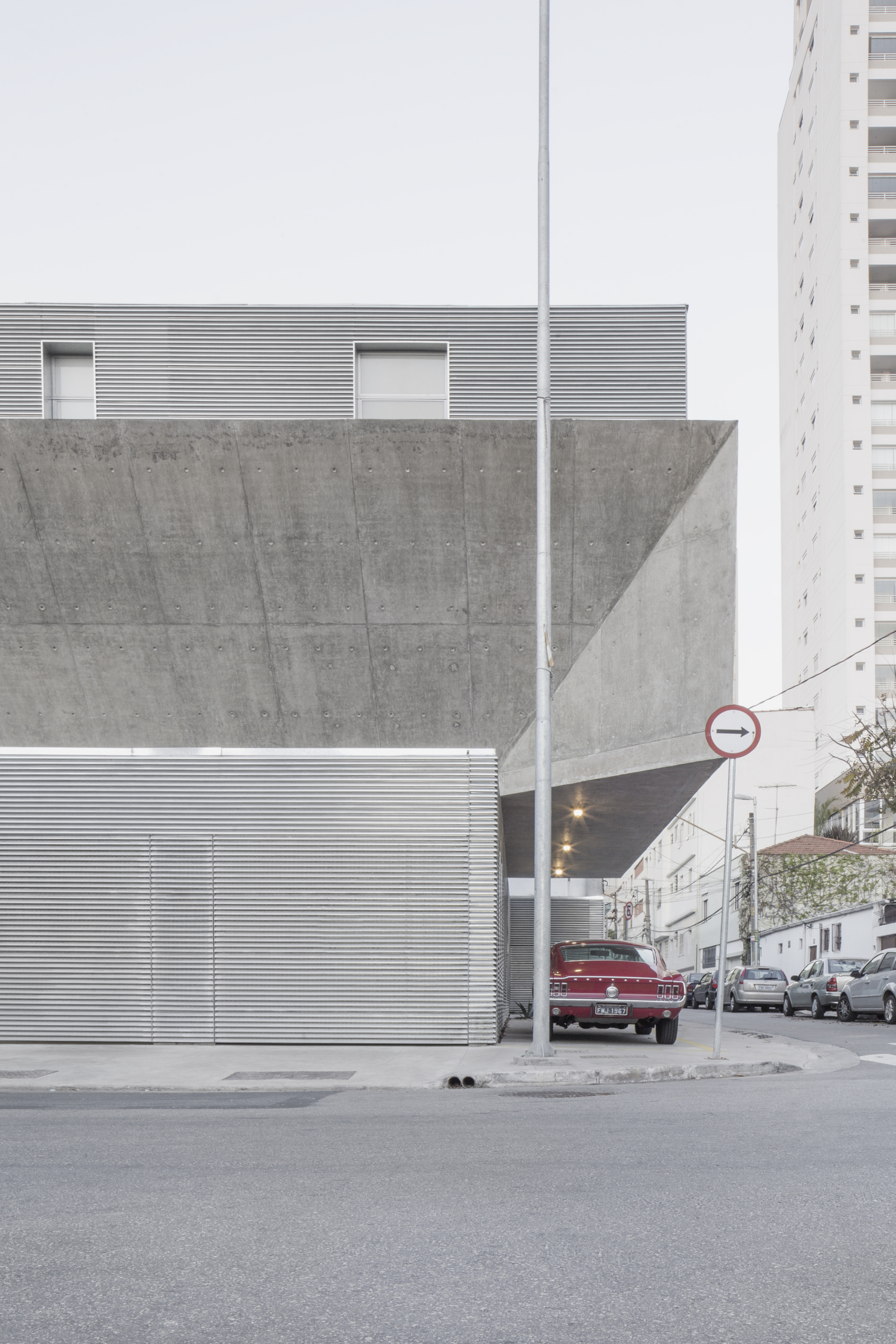 Workshop House  / PAX.ARQ-22