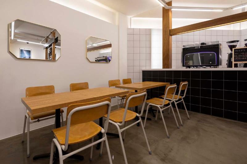 二十平米咖啡店的极简之美-11