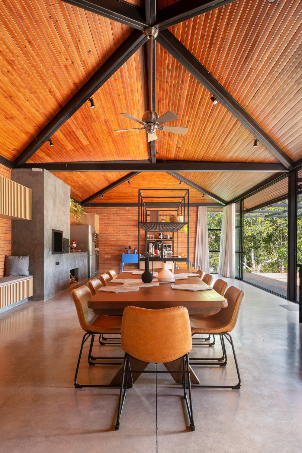 巴西亚历克萨尼亚 Bricks 住宅丨Ateliê Monolito-23