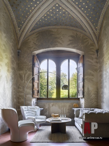 意大利托斯卡纳带壁画历史别墅修复丨娜塔莉亚·潘秋希娜-44