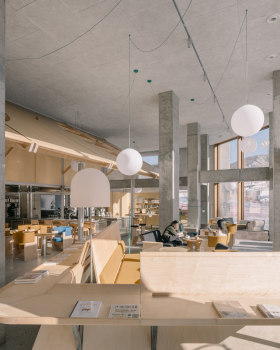 Naïve Bookstore 书店丨中国丨Atelier tao+c