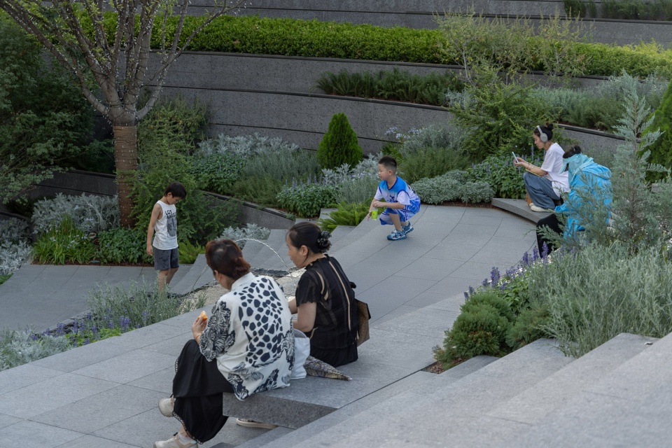郑州郑东万象城景观设计丨中国郑州丨PLAND博度景观设计(上海)有限公司-44