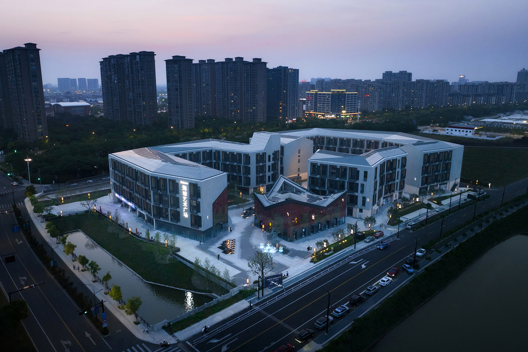 融创杭州浙江海盐主题小镇丨中国嘉兴丨荷于景观设计咨询（上海）有限公司-4