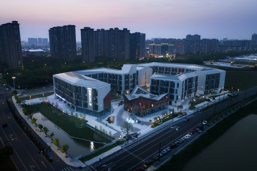 融创杭州浙江海盐主题小镇丨中国嘉兴丨荷于景观设计咨询(上海)有限公司-4