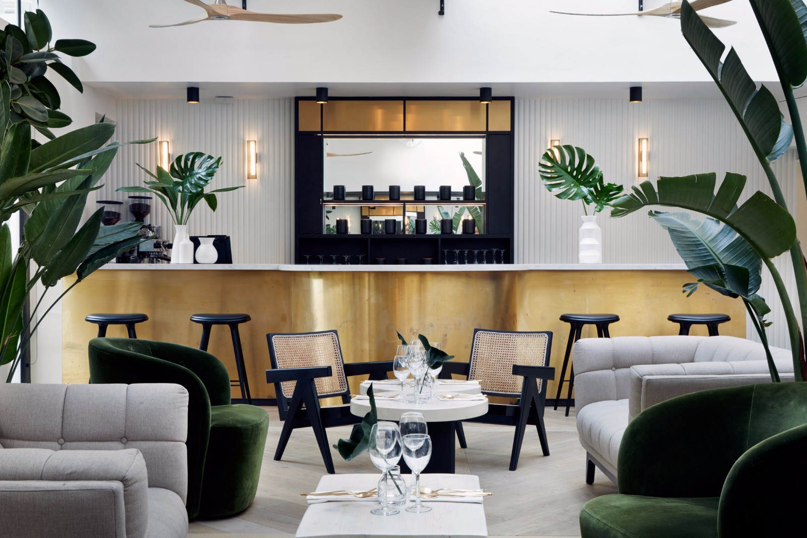 DH Liberty用主人喜欢的绿植和蜂蜜色设出计的伦敦西酒店-2