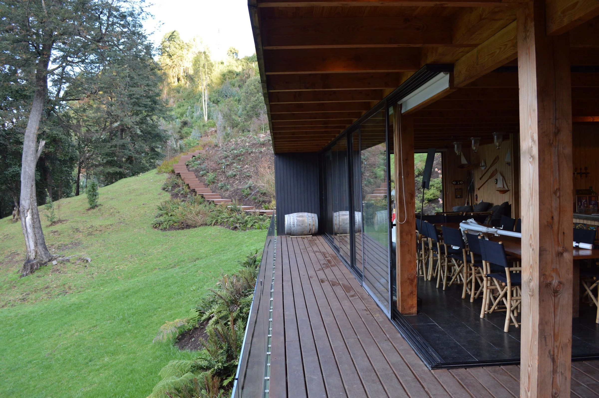 湖边林中建木屋，灵活多变适应未来-25