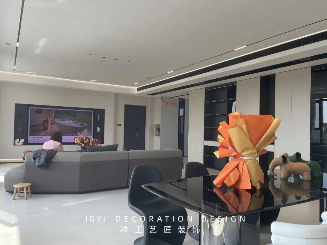 280㎡现代风大平层设计丨精工艺匠装饰-16