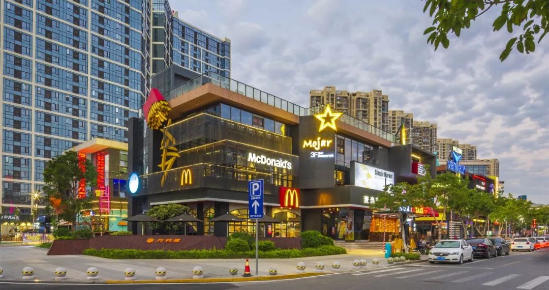 游戏元素激活死街,设计师创造潮流空间-30