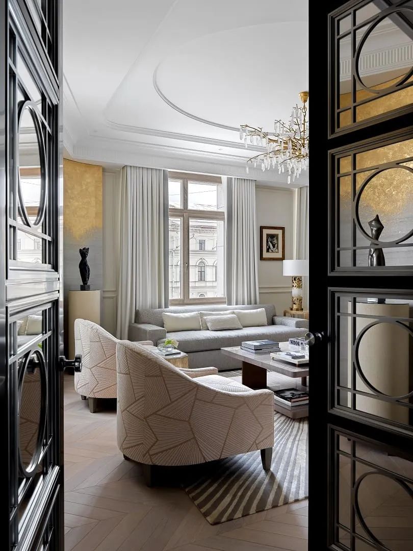 对称合奏丨Polina Pidtsan-23