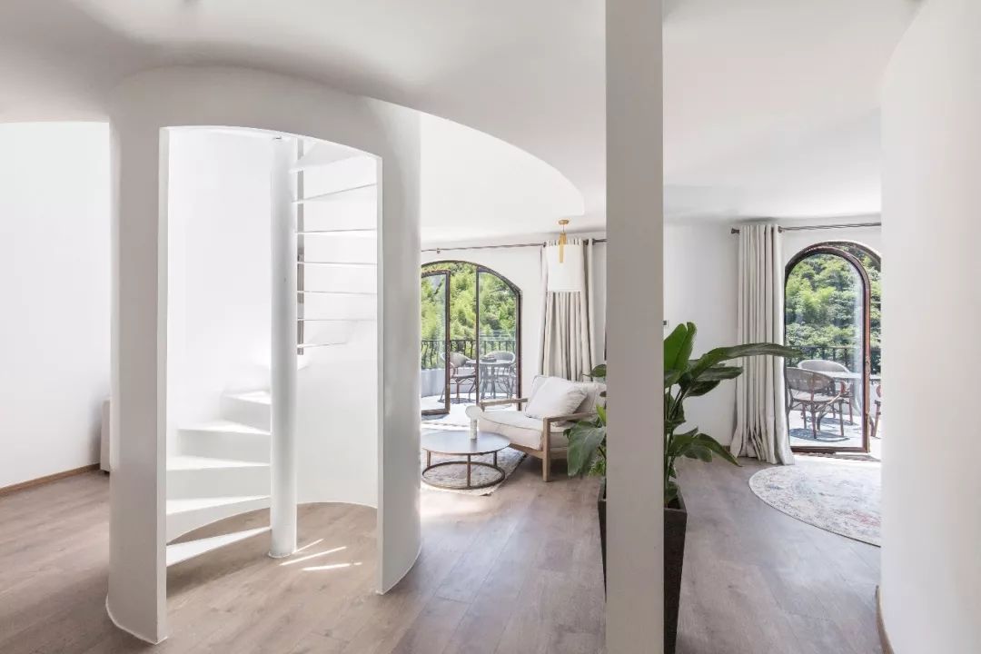 莫干山·云顶堡酒店 | 山地城堡的云朵奇想-42