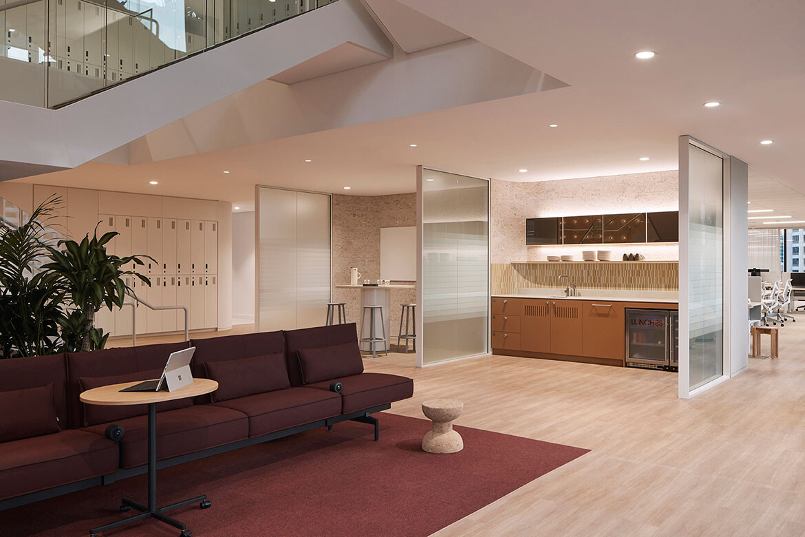 The Crown and the Canopy - Hammond Studio | IndesignLive-8