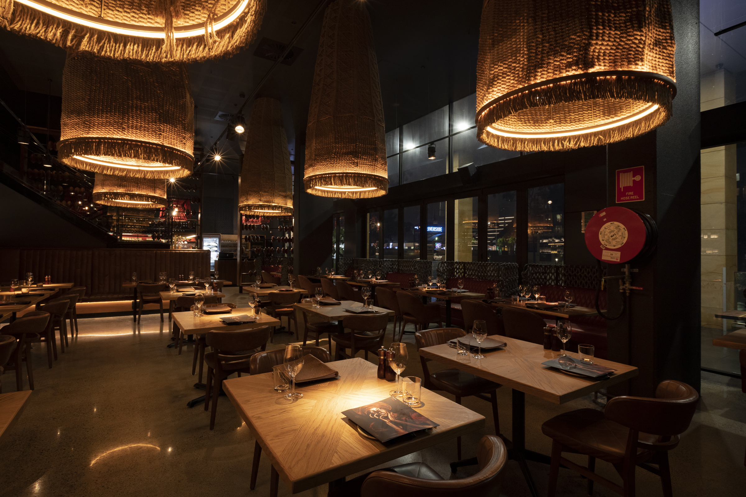 The Meat & Wine Co· Parramatta 餐厅翻新丨澳大利亚丨Design Partnership-33