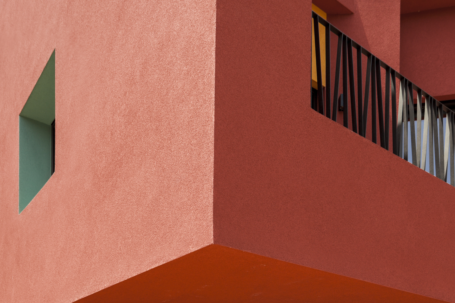 500 平米空间变形记 · 希腊 Psychiko 老旧住宅的现代重生-39