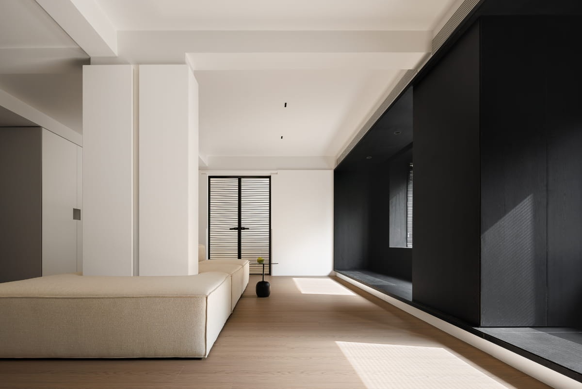 剥离繁杂,黑白描绘生活的纯粹与本真丨赫设计-21