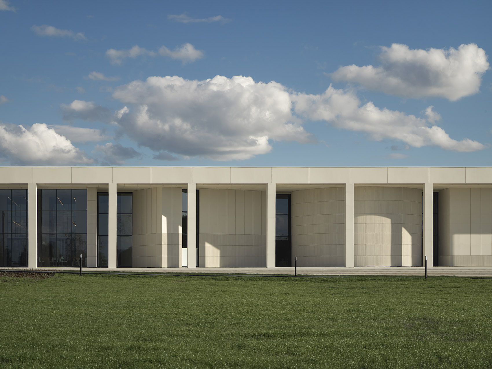 ZOYA博物馆,莫斯科 / Architectural buro A2M-68