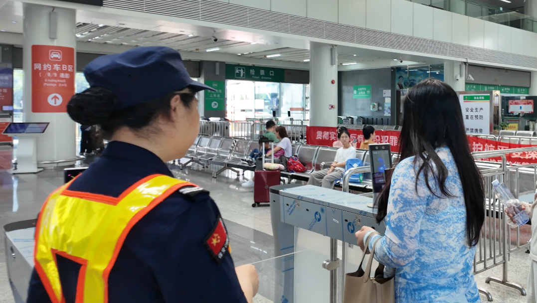 深城交首创丝滑网约“一码出行”，深圳北站运行效率与出行体验双跃升-31