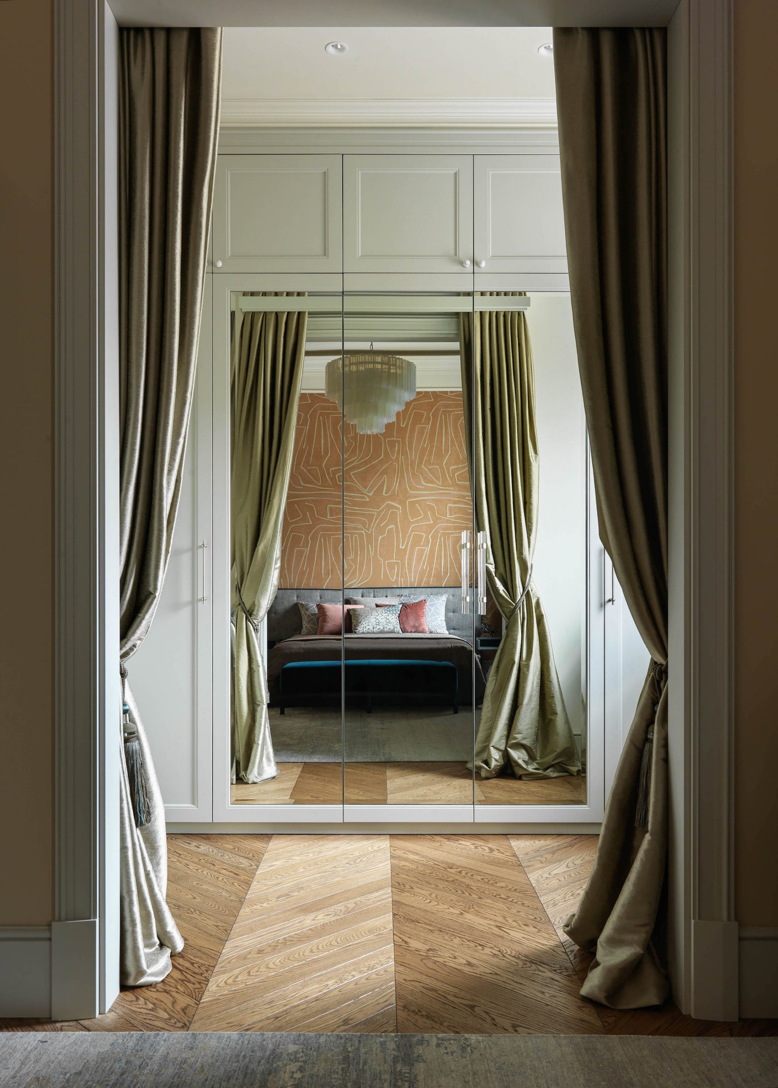 多样风格打造完美衣橱,15 个案例展现不同设计魅力-47