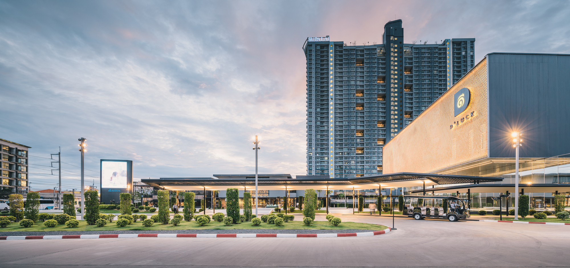 Singha D’luck Cinematic Theatre / Architects 49-36