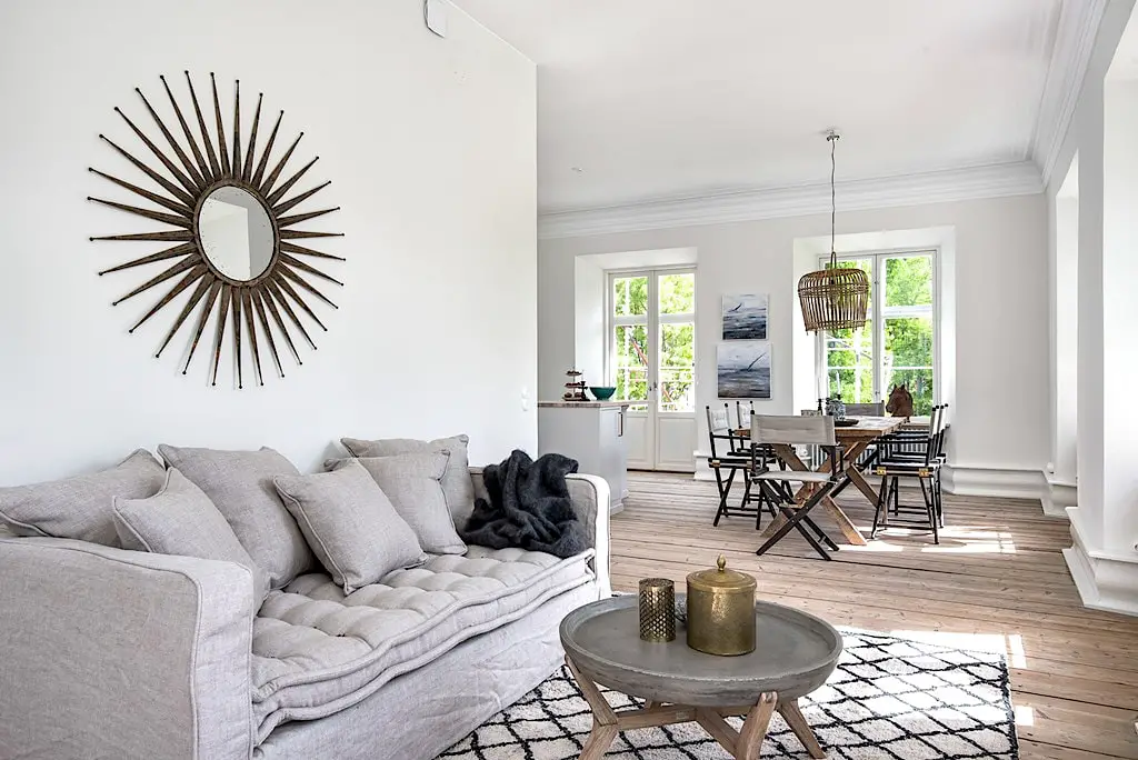 梦幻般的铁路旧仓库改造公寓-20