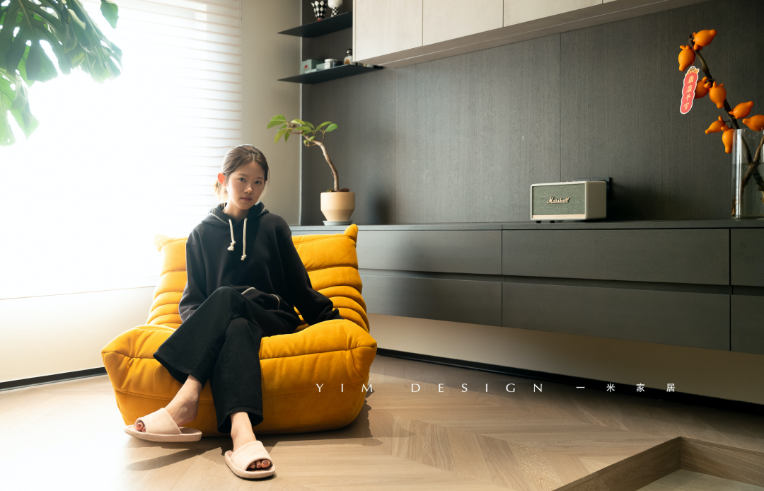 月光别墅 · 黑白灰的现代轻奢空间丨缪婕,张茜-35