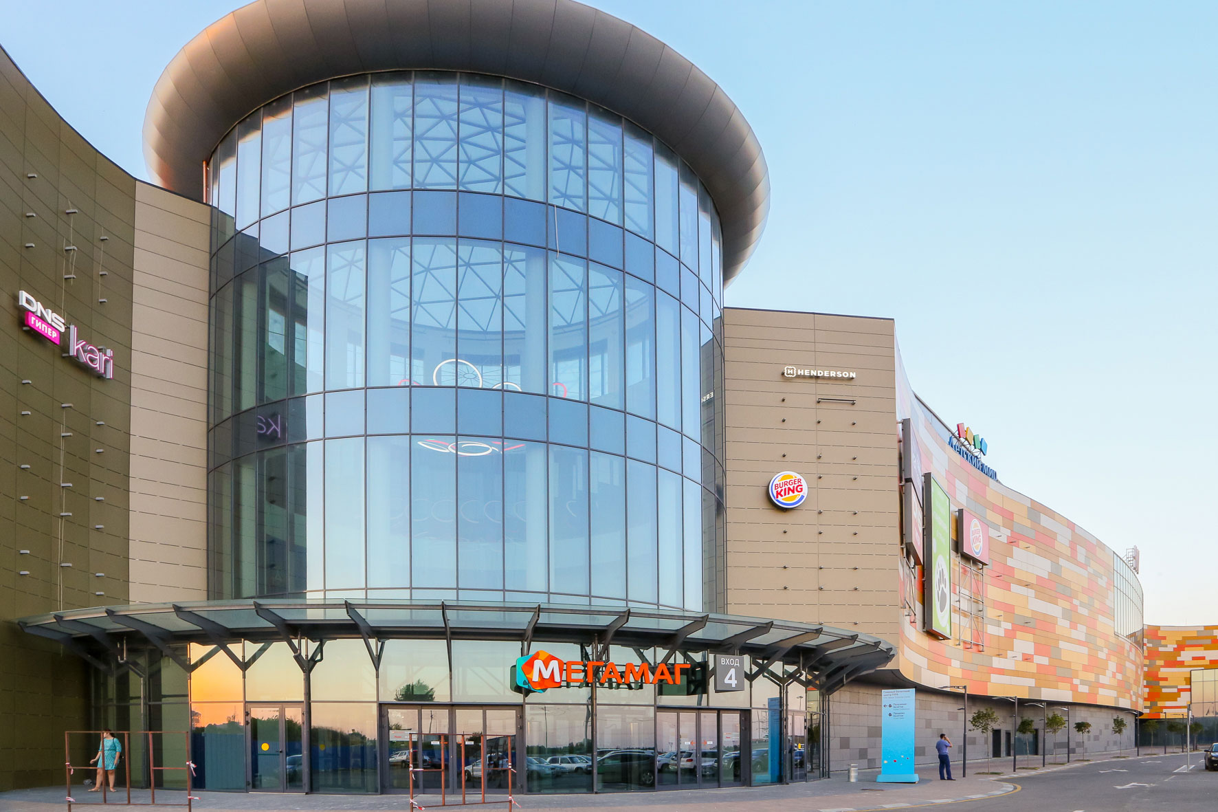 俄罗斯罗斯托夫地区“MEGA MAG II”购物中心-13