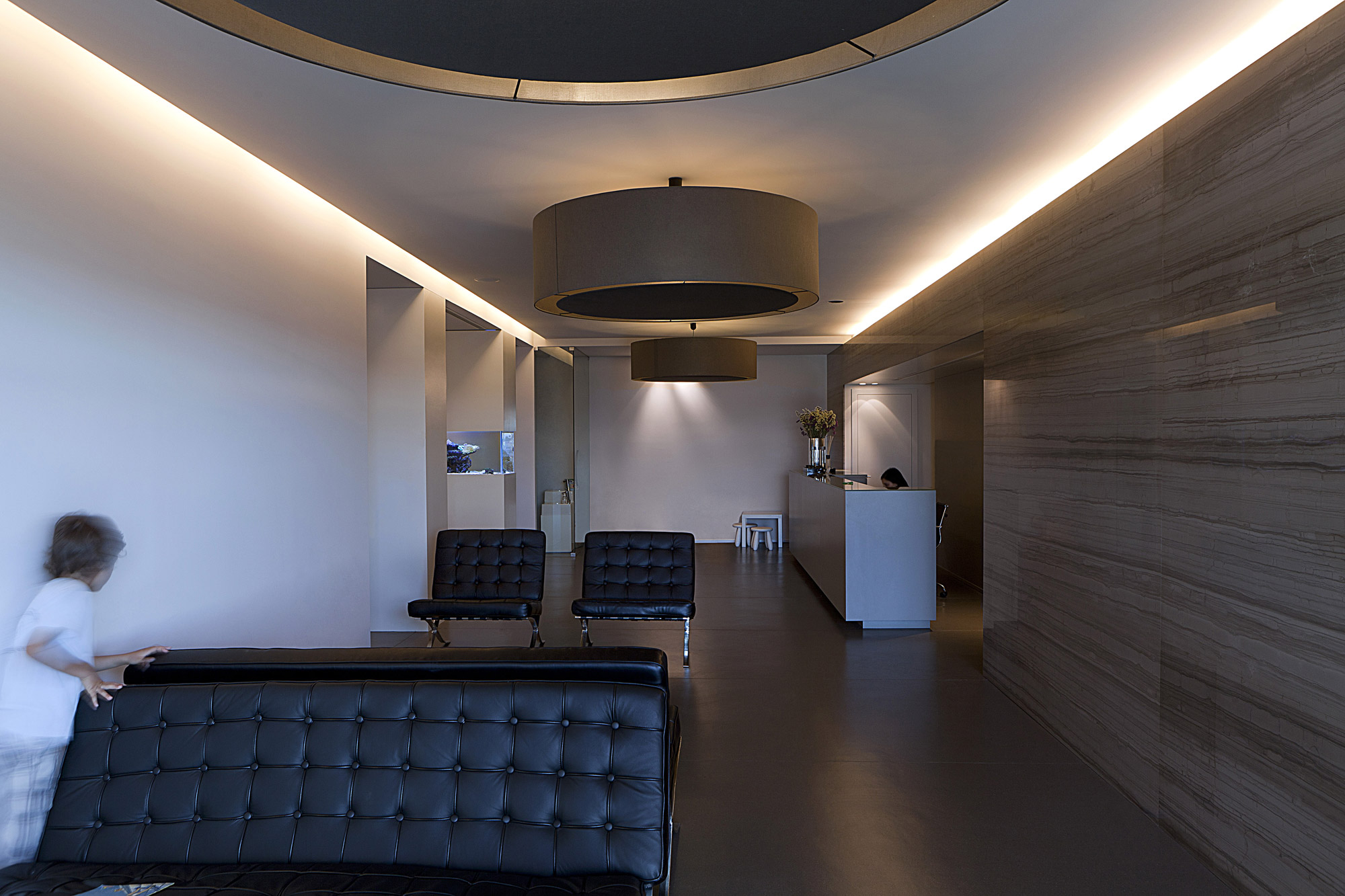 微笑牙医诊所丨葡萄牙丨Central Arquitectos-23