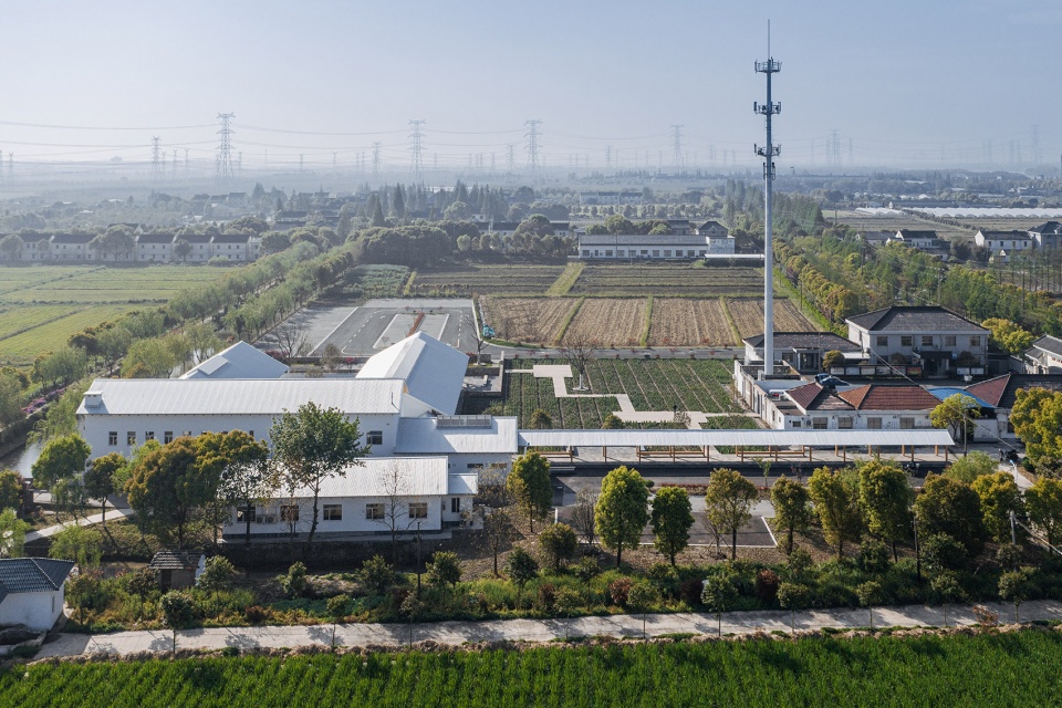 张马游客中心，上海 / 致正建筑工作室-9