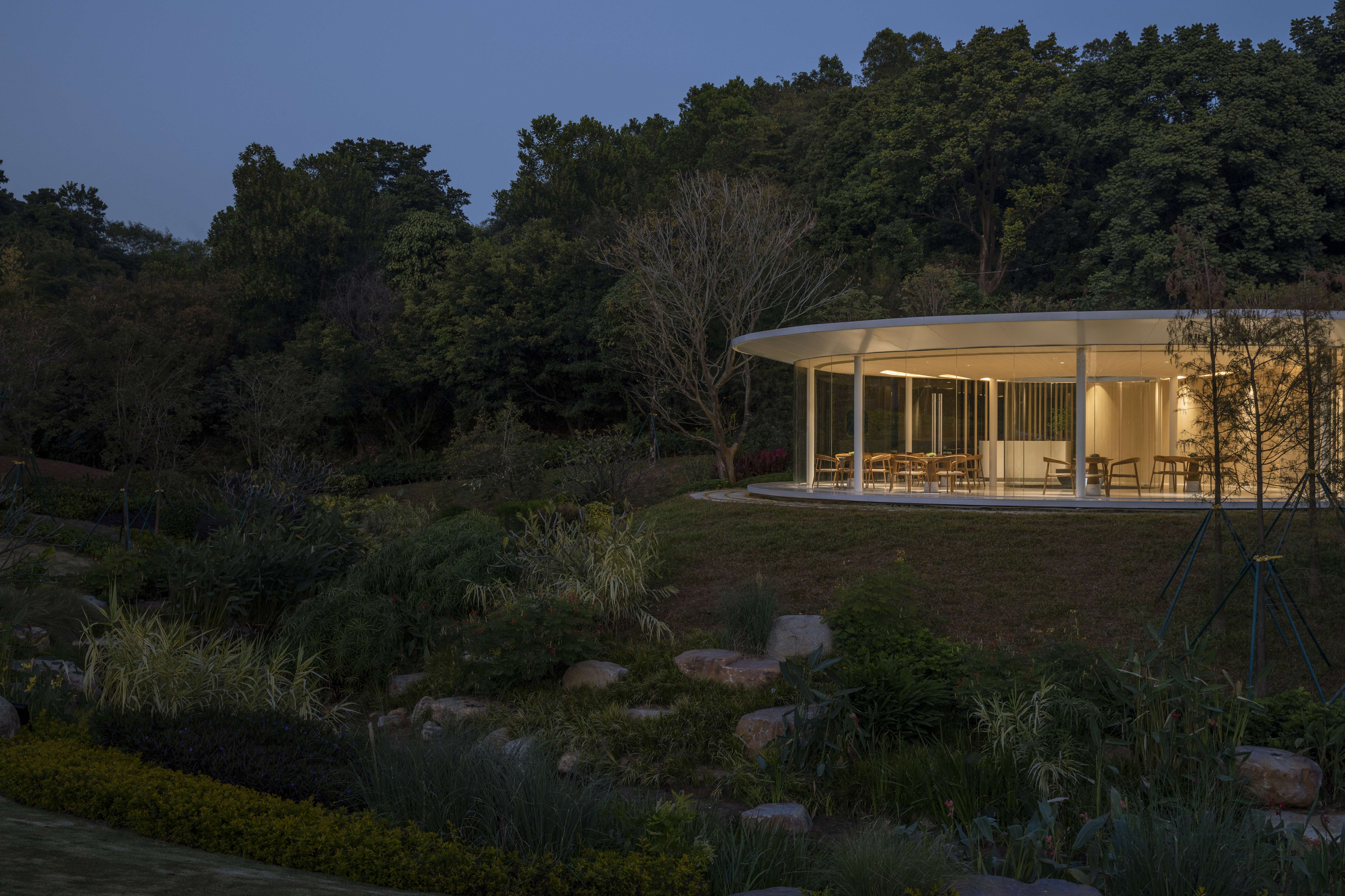 多层面的“轻”：黄麻乡村振兴工作站与乡村会客厅 / 三文建筑 -34