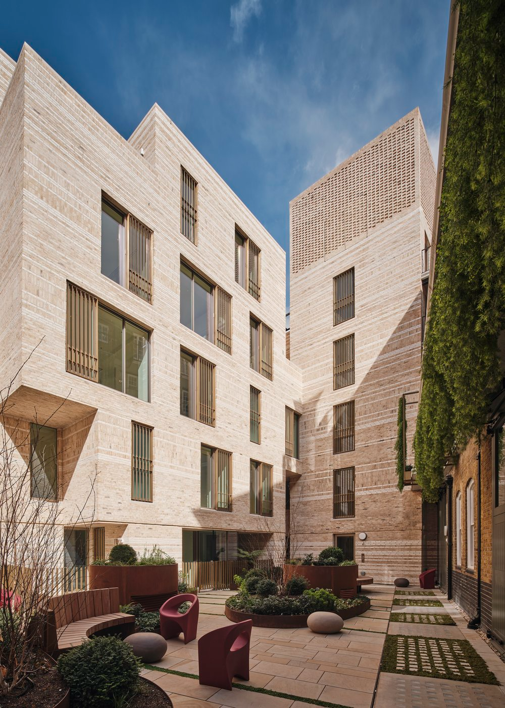 Westminster Fire Station 住宅楼设计丨英国-10