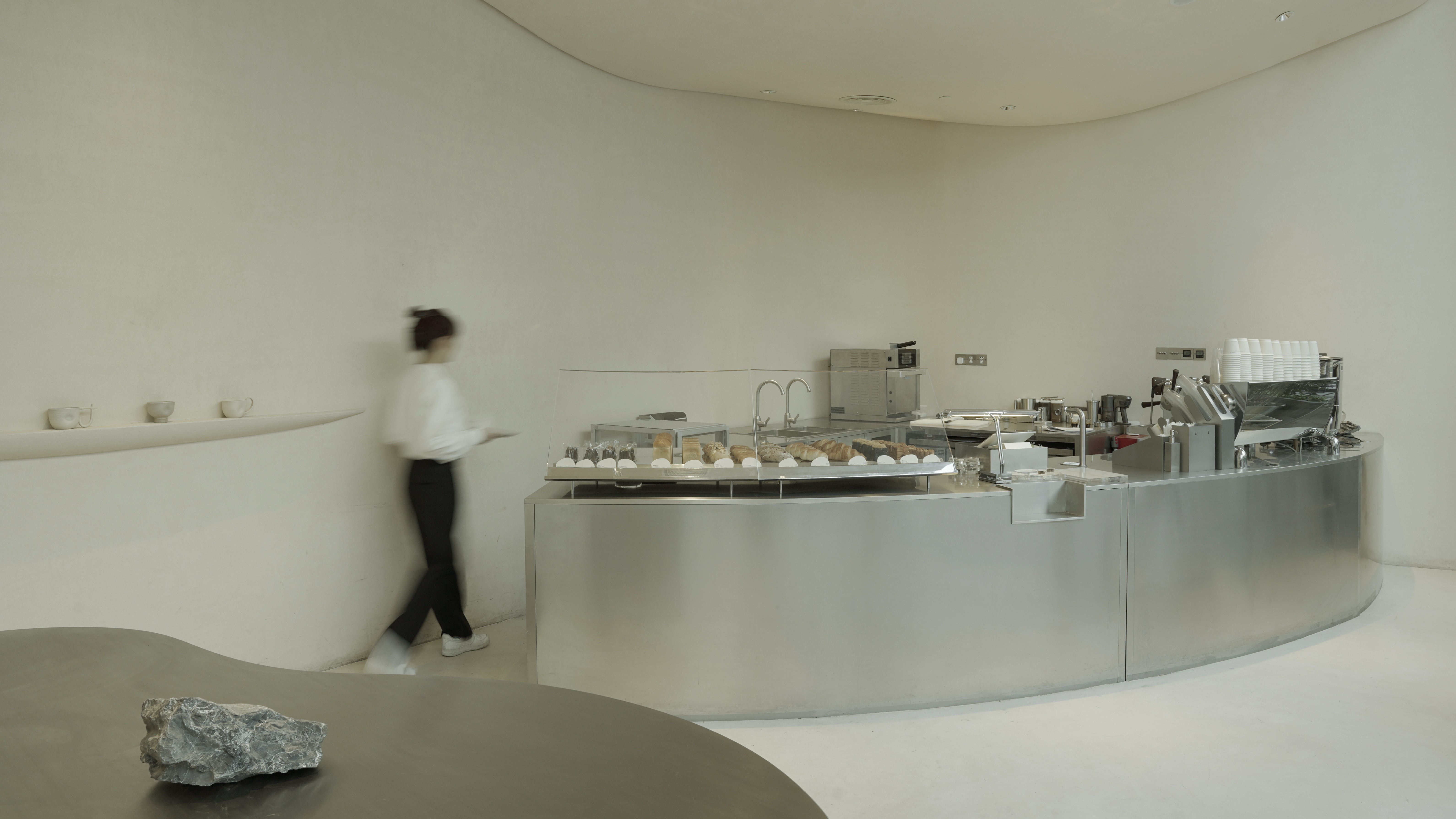 极简风咖啡店丨中国广州-3