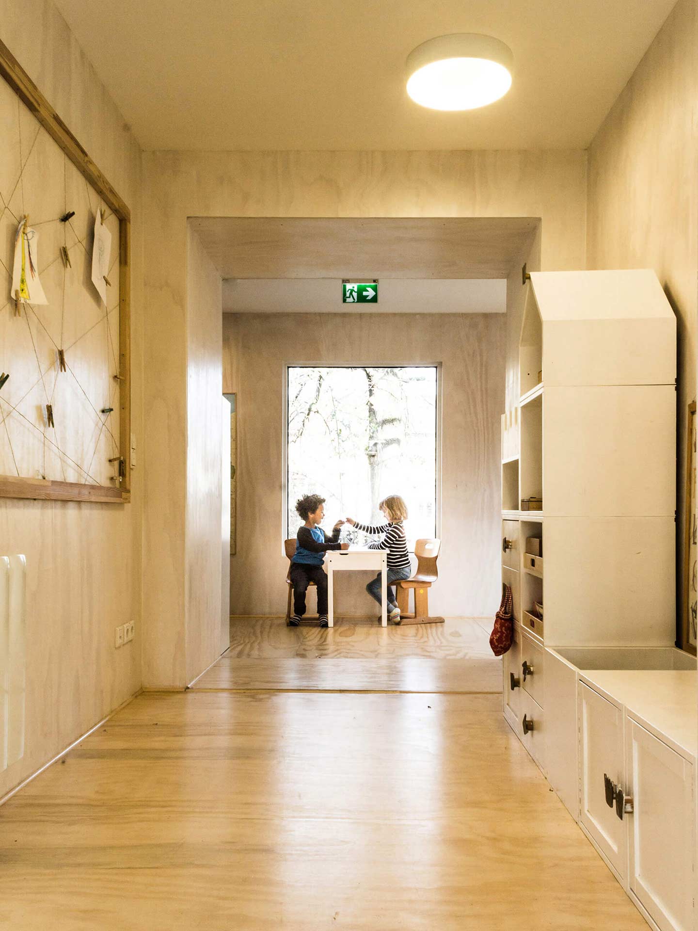 安鲍小巨人幼儿园（注：这里Riesenklein直译为巨型小的，推测是幼儿园有特别含义的名称，意译为小巨人；Anbau音译为安鲍 ） 丨GermanyHalle丨complizen Architektur-5