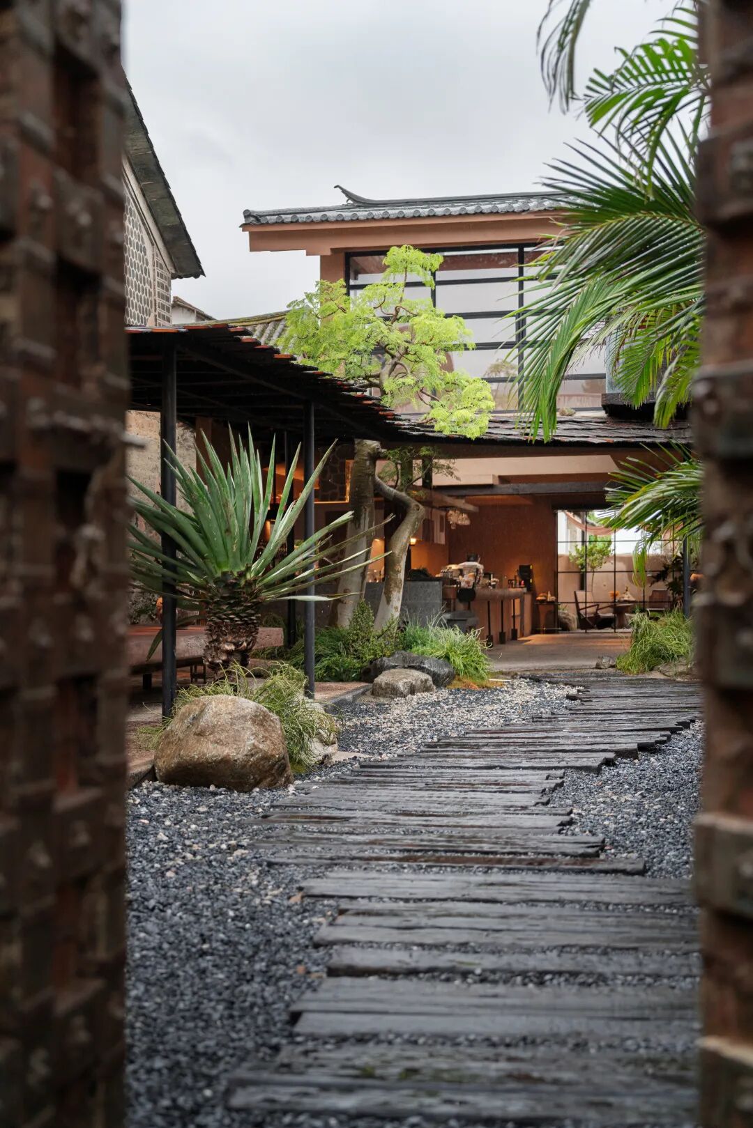 场所的诗学:老院子与风土的共生(山丘花园)丨中国大理丨桐里空间设计-19