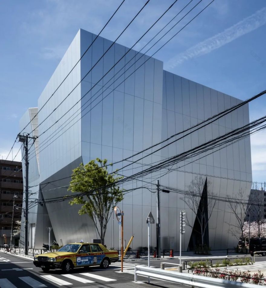 东京葛饰北斋博物馆 | 镜面铝板映射出的“平易近人”设计-8