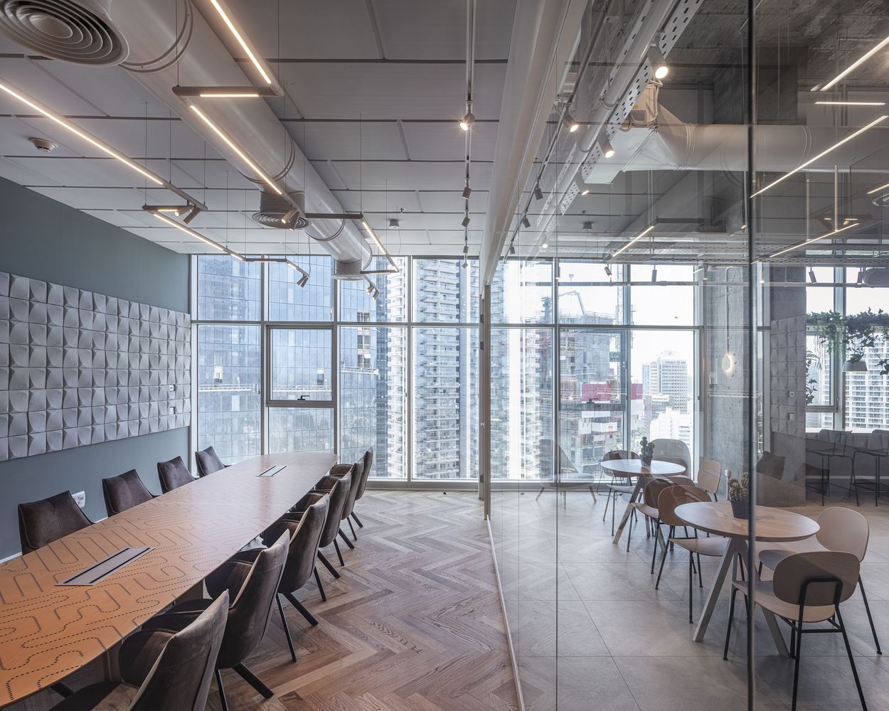 创新医疗科技公司的活力办公空间-30