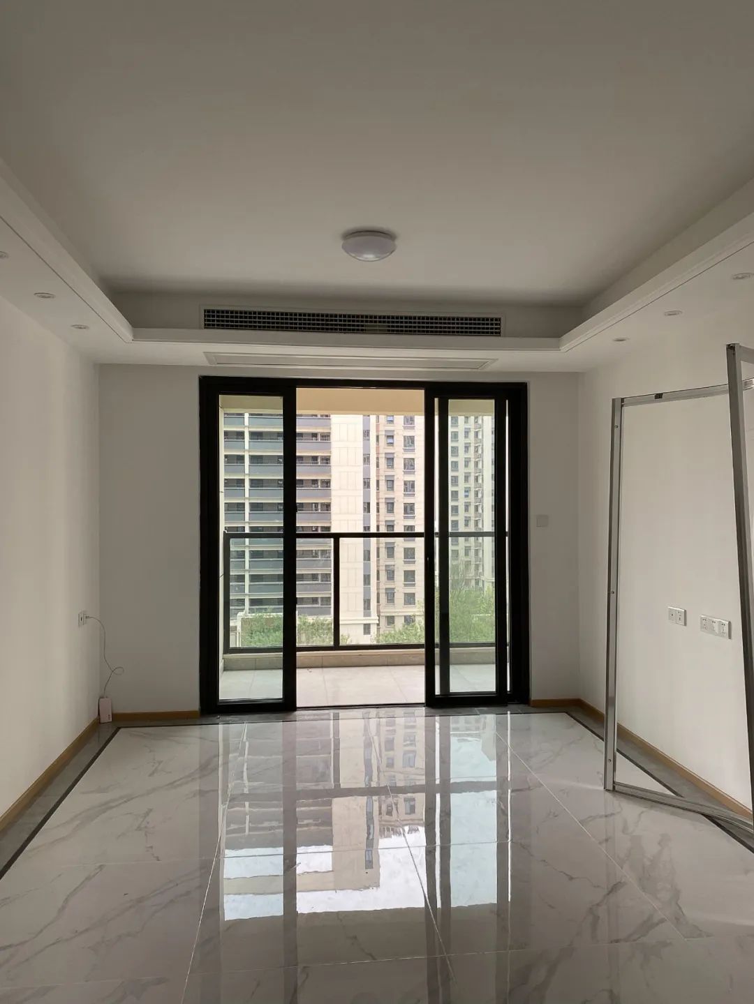 花漾美作 · 左岸 · 浪漫法式风格装修设计丨中国南京丨花漾美作·空间设计-7