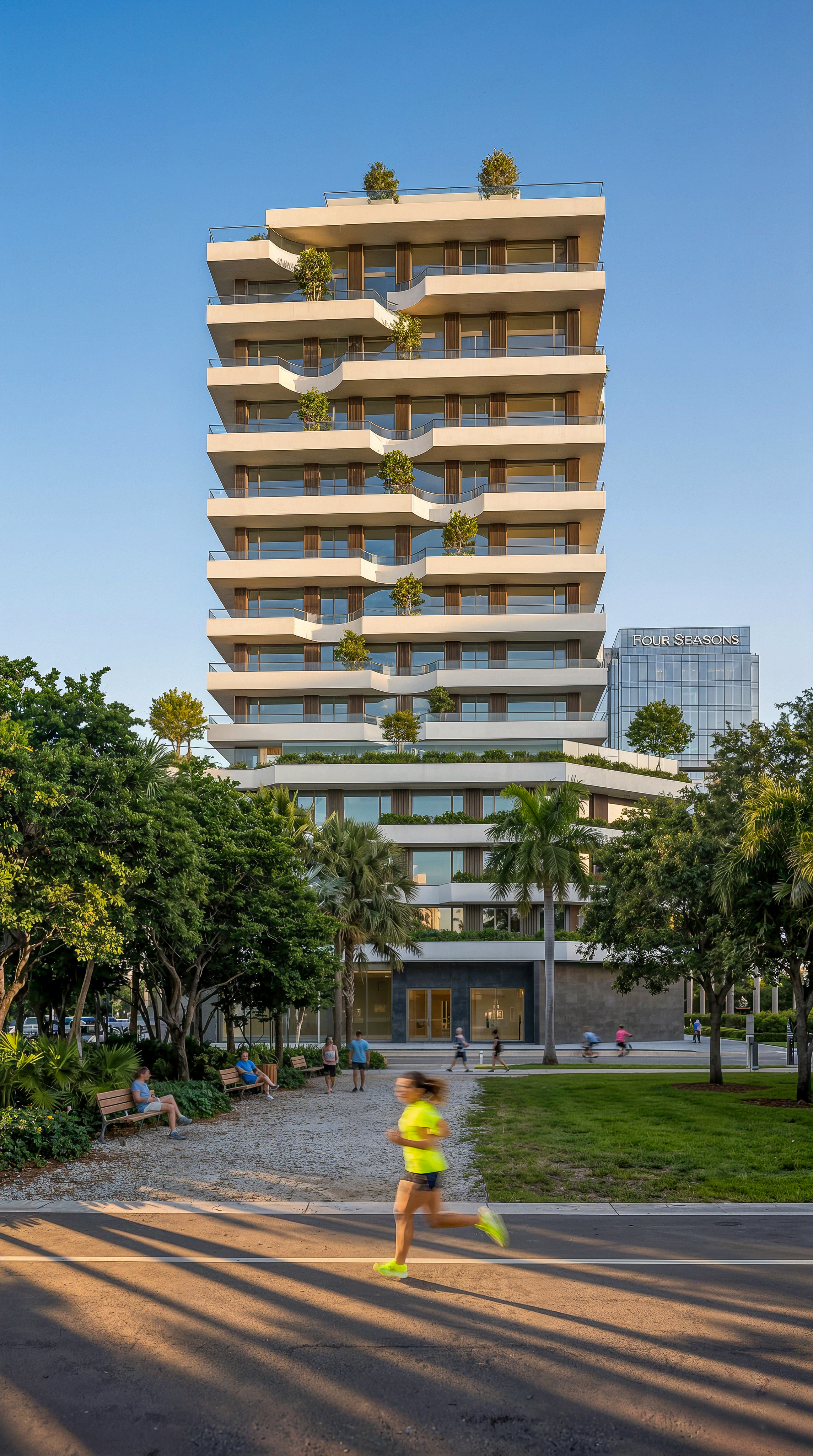 RIVERA HOTEL-2