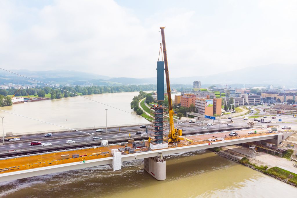 Montage Pylon 08|2019 – SOLID architecture ZT GmbH-13