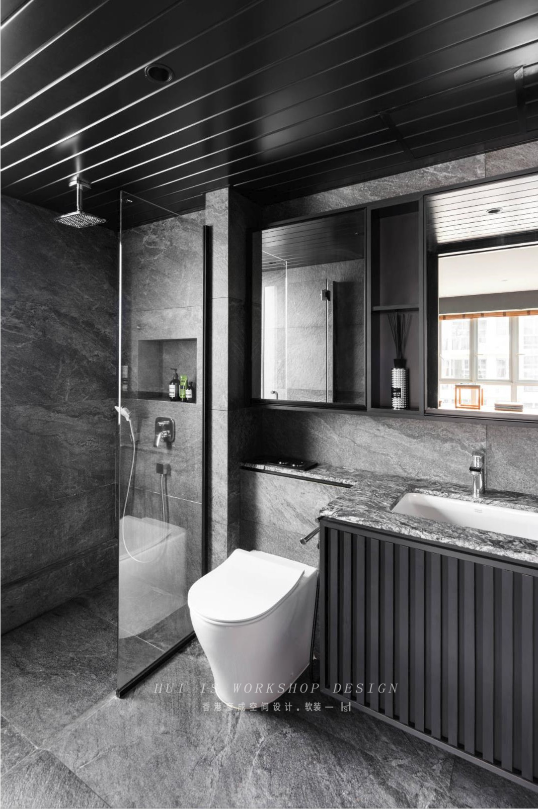 极简黑白灰,打造新闻记者的宁静放松空间-39